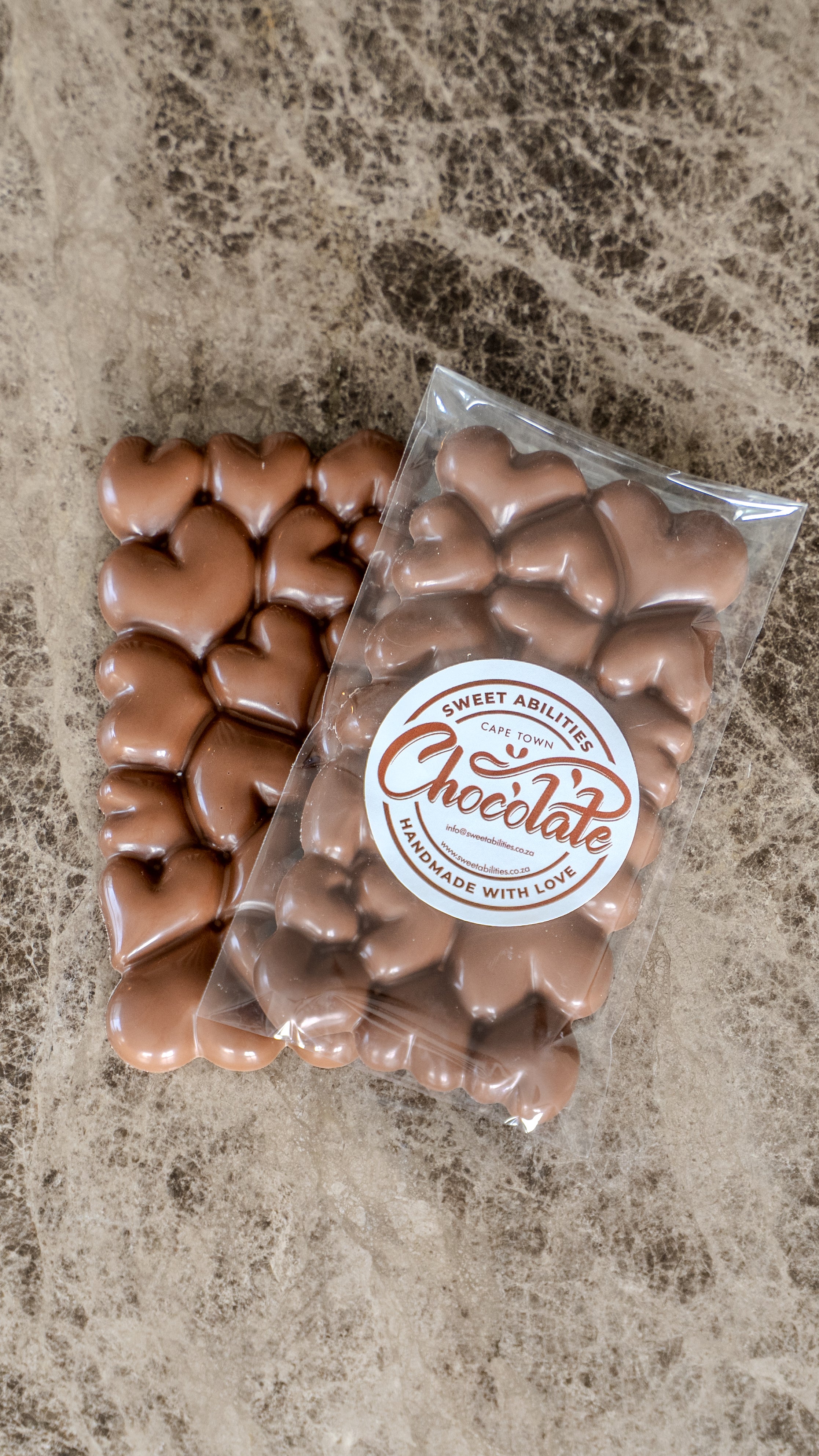 Milk Chocolate Slab - Bubble Heart (85g)