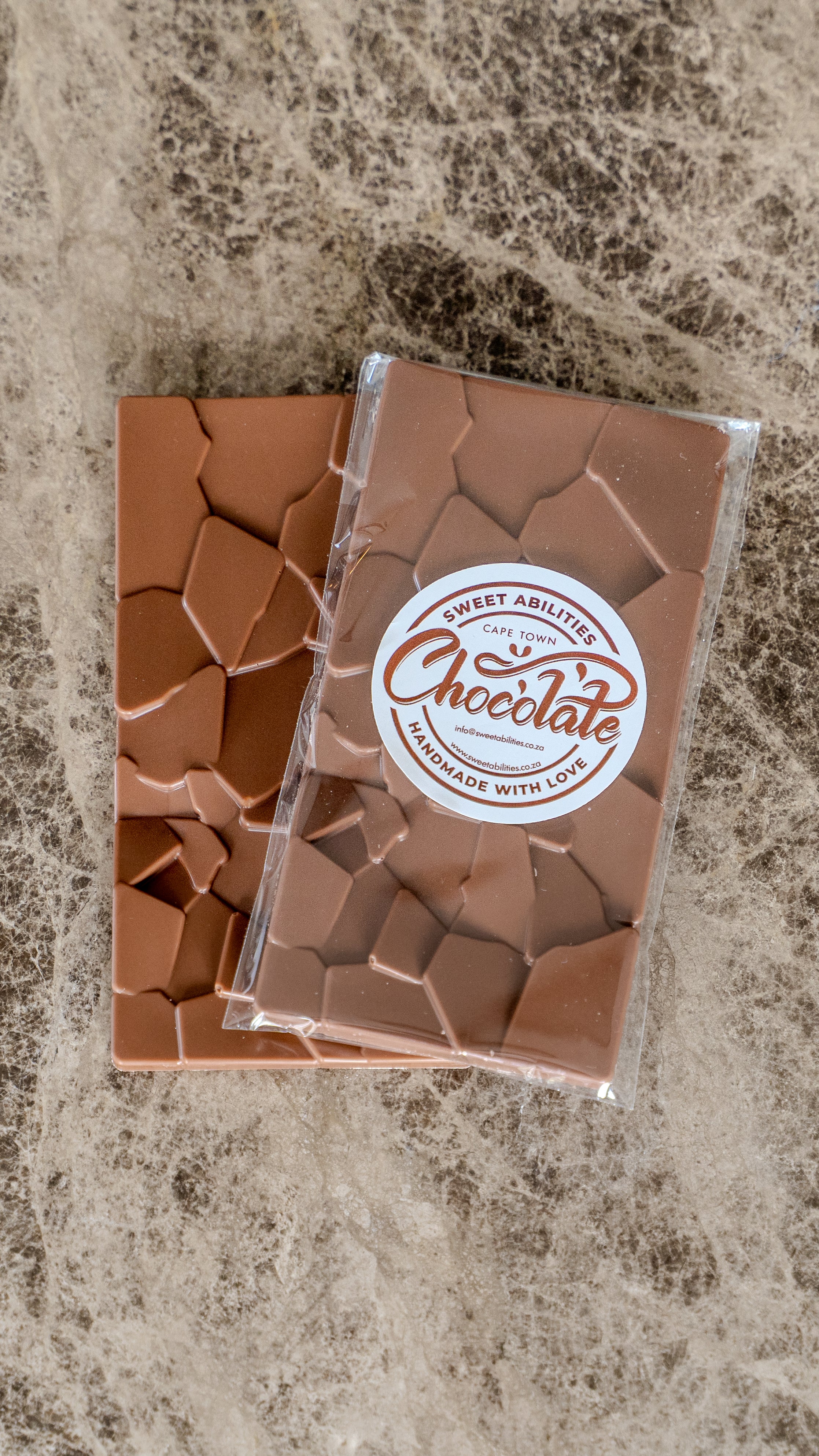Milk Chocolate Slab - Rocky (85g)