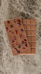 Milk Chocolate with Cranberries (100g)