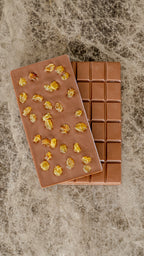 Milk Chocolate with Sultanas (100g)