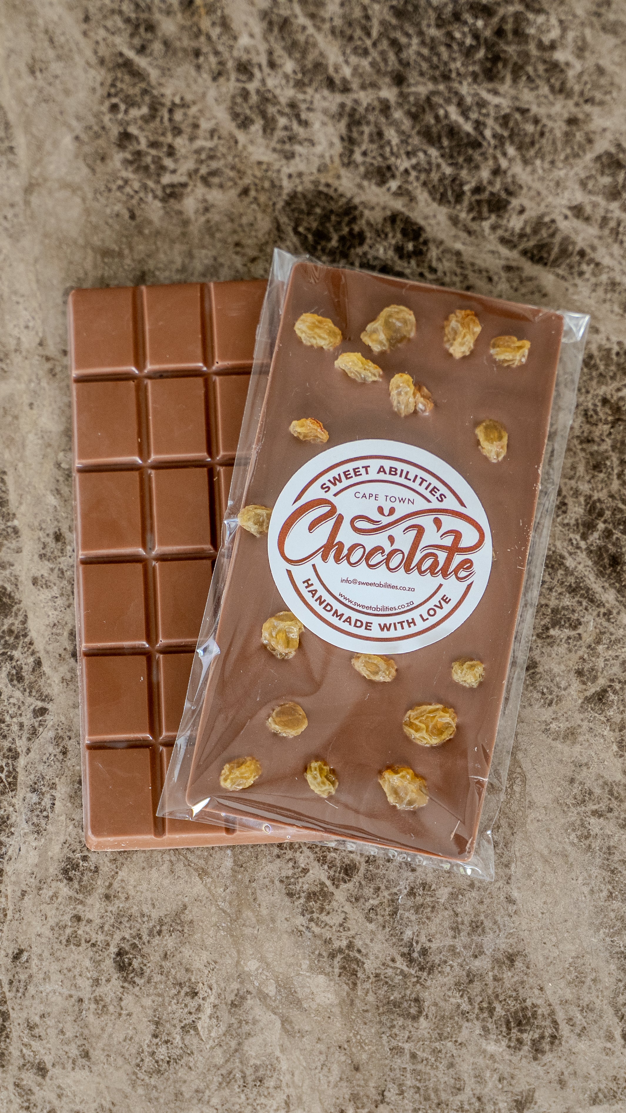Milk Chocolate with Sultanas (100g)